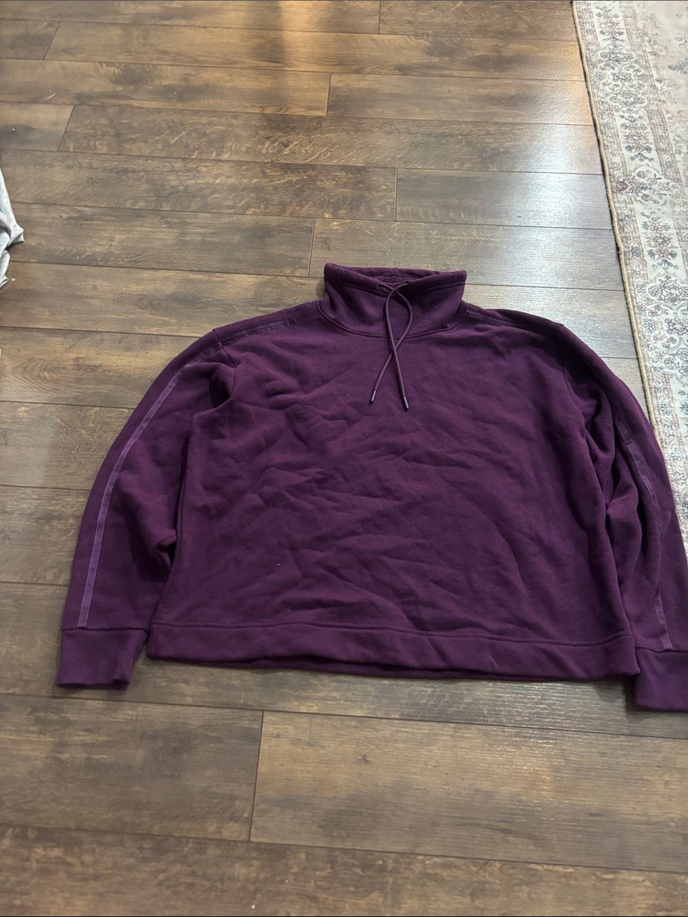 tek gear Women's Turtleneck Pullover in Plum